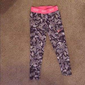 Nike yoga pants
